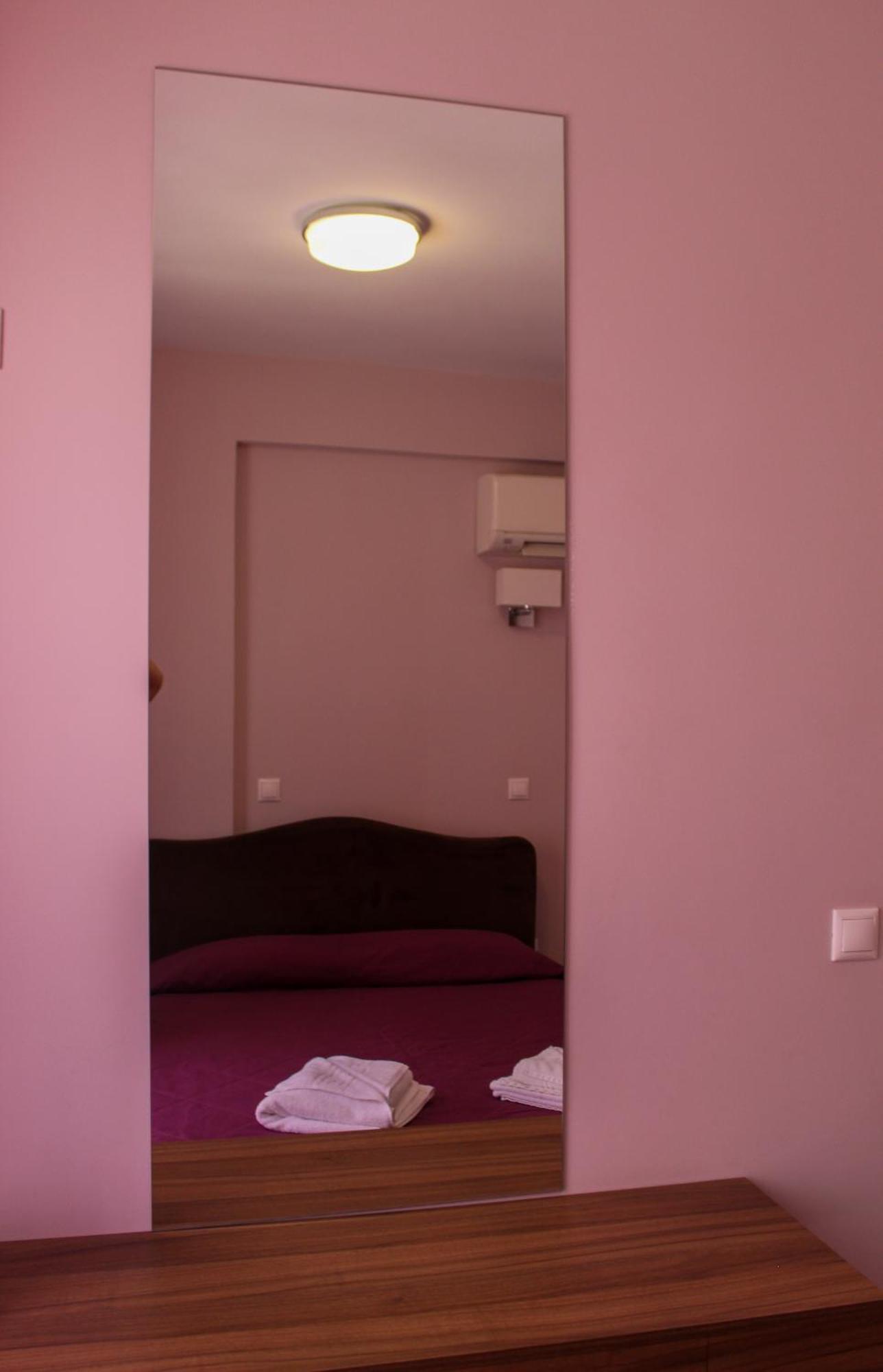 Apanema Apartments Vivari Bagian luar foto
