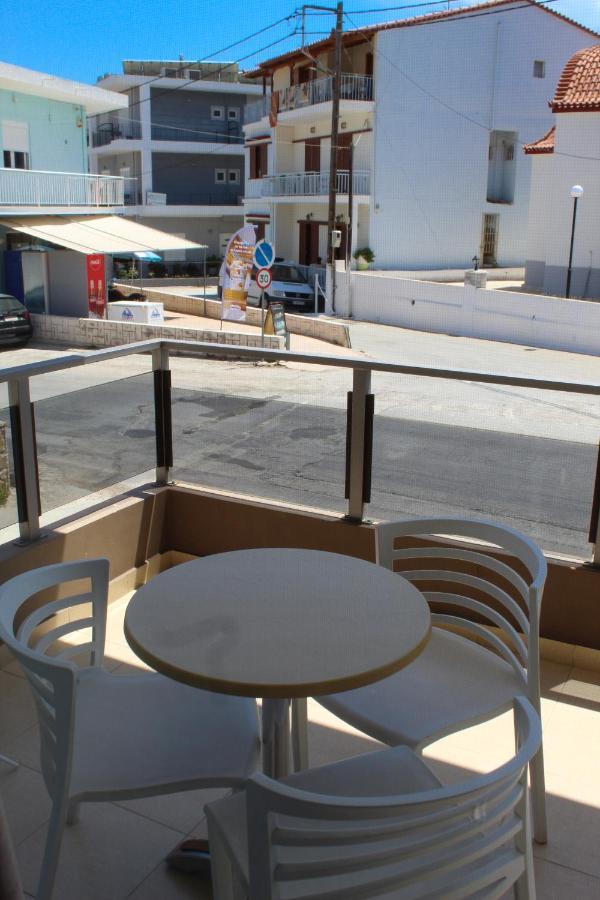 Apanema Apartments Vivari Bagian luar foto