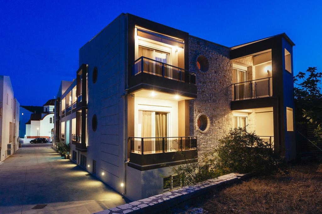 Apanema Apartments Vivari Bagian luar foto